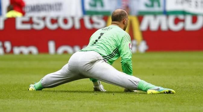 Kiper tim nasional Hungaria, Gabor Kiraly. (Squawka).