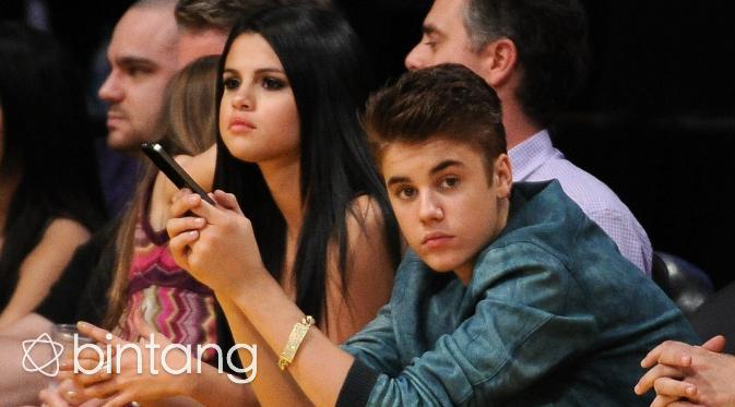 Mampukah Selena Gomez saingi Justin Bieber? (AFP/Bintang.com)