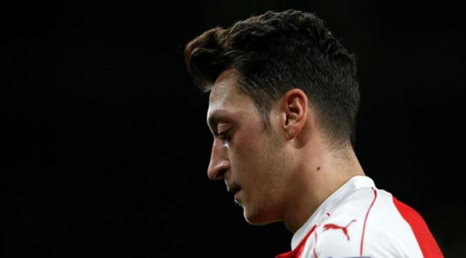 Mesut Ozil (AFP/Adrian Dennis)