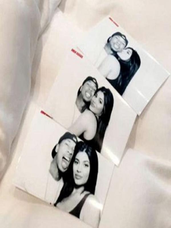 Kylie Jenner dan Tyga (snapchats/Bintang.com)