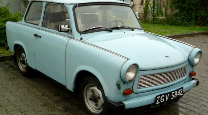 Ilustrasi 'Trabi', mobil yang sebenarnya bernama Trabant buatan Jerman Timur komunis. (Sumber Wikimedia)