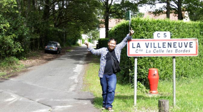 Suasana pedesaan  Clairefontaine-en-Yvelines, Paris,  yang menjadi wilayah tempat pemusatan latihan tim nasional Prancis. (Bola.com/Ary Wibowo).