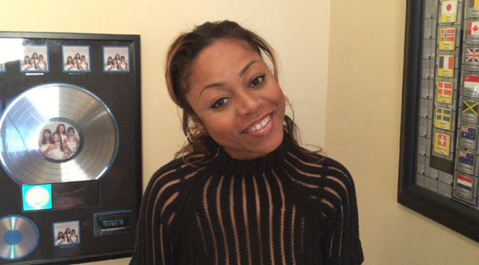 LaTavia Roberson, mantan personel Destiny's Child. (jrandytaraborrelli.com)