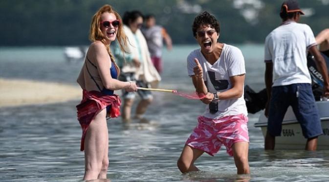 Lindsay Lohan dan Egor Tarabasov (via. Daily Mail)