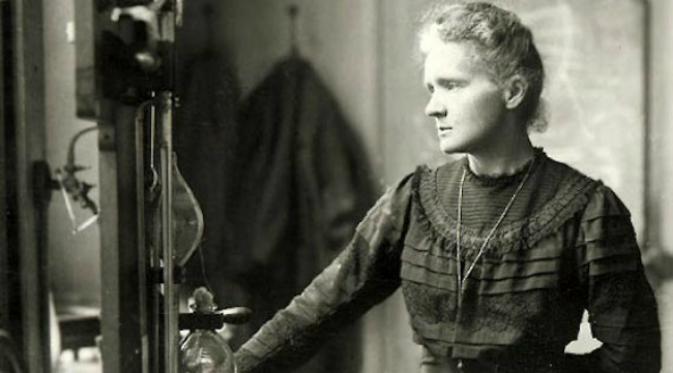 Marie Curie. Ada empat orang yang secara luar biasa pernah dua kali meraih penghargaan dari Lembaga Ilmu Pengetahuan Swedia itu. (Sumber Association Curie Joliot-Curie via OpenMind)