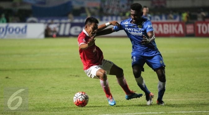 Persib Bandung melawan Persija Jakarta