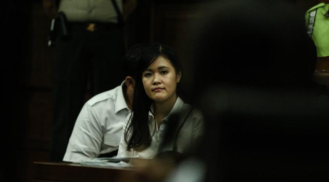 Jessica Kumala Wongso adalah terdakwa kasus pembunuhan 'Kopi Maut' Wayan Mirna Salihin
