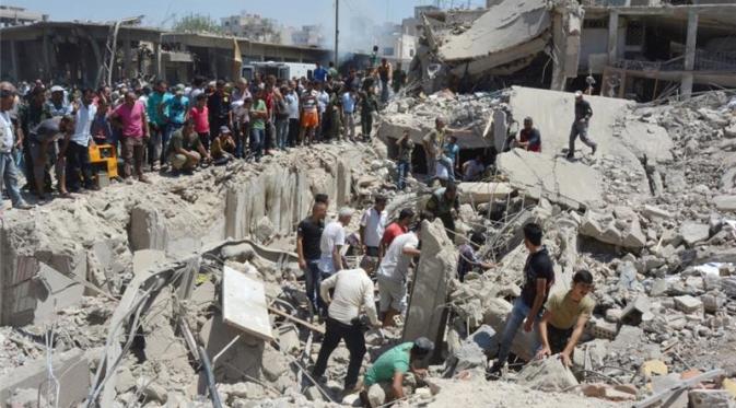 Ledakan besar menimbulkan kerusakan serius di Kota Qamishli (Reuters)