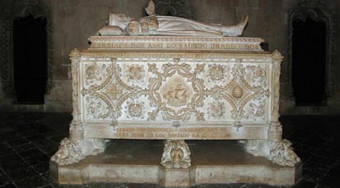Makam ke dua bagi Vasco da Gama di Lisbon, Portugis. Ternyata petualangan penjelajah Vasco da Gama asal Portugis tidak berhenti setelah ia meninggal dunia. (Sumber Ancient Origins)