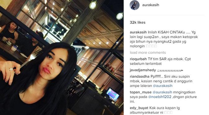 Kisah cinta Aura Kasih. (via instagram.com/aurakasih)