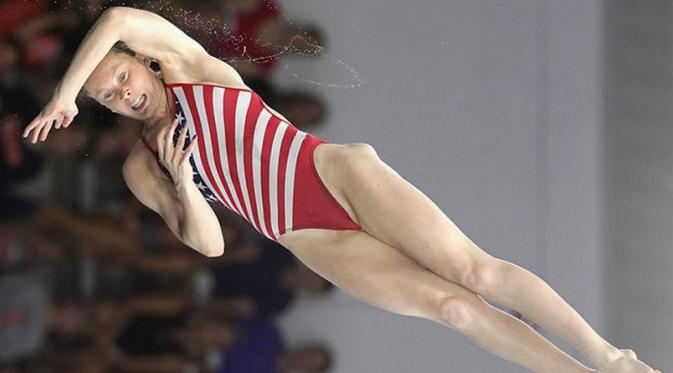 Amy Cozad, atlet lompat indah