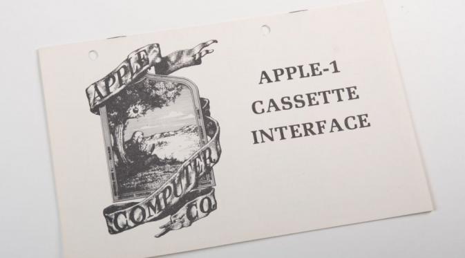 Logo Apple tahun 1976 (Sumber: Business Insider)