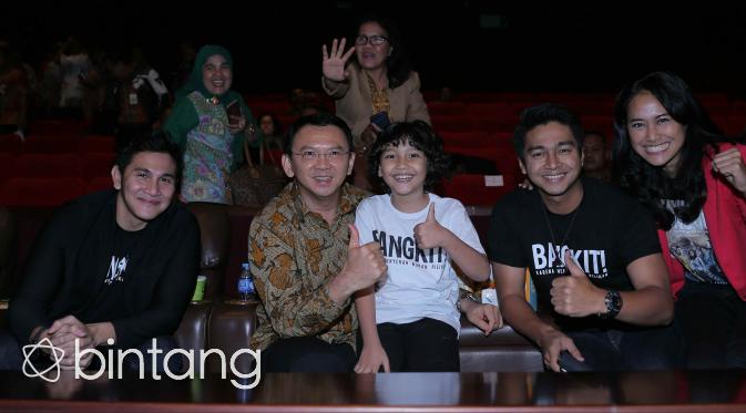 Ahok menghadiri acara nonton bareng film Bangkit!. (Andy Masela/Bintang.com)