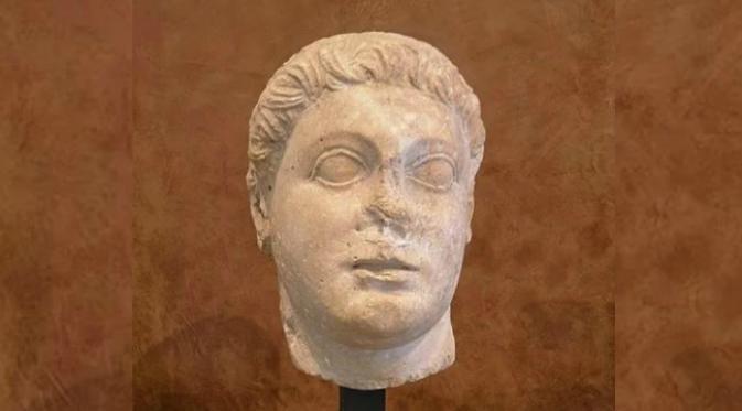 Ptolemy II Philadelphus, kekasih atlet wanita bernama Bilistiche. Dalam Olimpiade mula-mula ribuan tahun lalu, ada beberapa atlet yang mendominasi perhelatan olah raga tersebut. (Sumber History Buff)