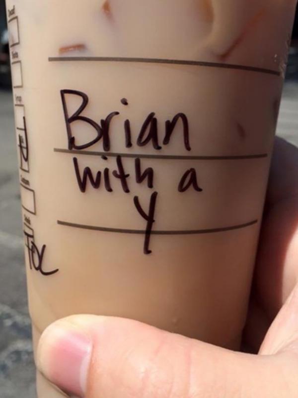 Brian dengan satu huruf Y. (Via: boredpanda.com)