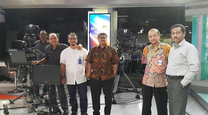 Joedi Wisoeda, Group CEO Ascend di Indonesia (ketiga kiri) ketika mendatangi Studio Liputan 6 SCTV. (Istimewa) 