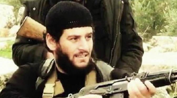 ISIS Klaim Juru Bicaranya Tewas Saat Inspeksi Operasi Militer (CNN)