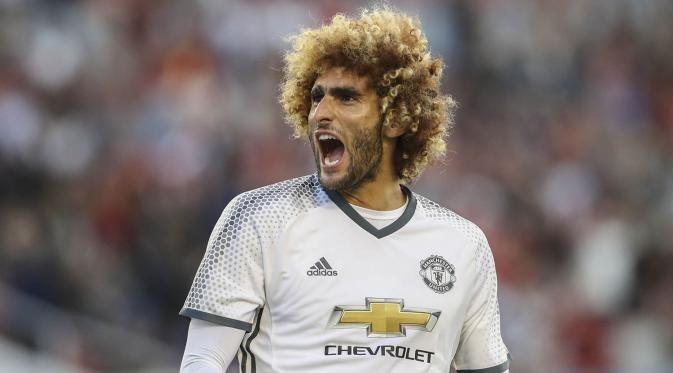 Marouane Fellaini merupakan pemain sepak bola profesional yang bermain dengan tim Manchester United dan tim nasional Belgia.