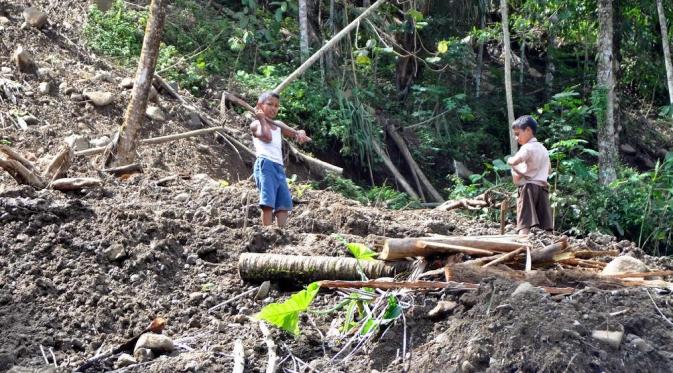 Potret penanganan pascabencana longsor Banyumas (Liputan6.com / Aris Andrianto)