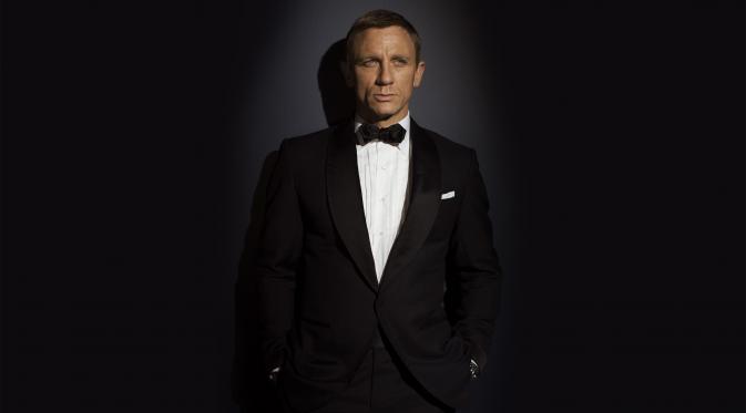 Walau banyak nama baru muncul untuk memerankan James Bond, rupanya pihak studio masih menginginkan Daniel Craig.