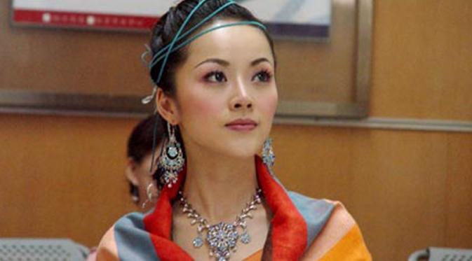Chen Lili, transgender yang sering memenangkan kontes kecantikan