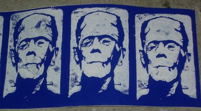 Ilustrasi Frankenstein. Sebenarnya yang jahat adalah Victor Frankenstein, pencipta mahluk menyeramkan tak bernama. (Sumber frankie stickers/Flickr)