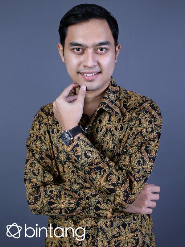 Inilah perjalanan hidup Edvan M Kautsar, pengusaha muda yang kini juga menjadi motivator termuda di Indonesia. (Foto by Nurwahyunan/Bintang.com, Digital Imaging by Muhammad Iqbal Nurfajri/Bintang.com)