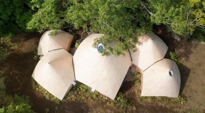 Penampakan rumah tenda dari udara. (Via: boredpanda.com)