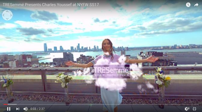 Pertama dalam New York Fashion Week 2016, TRESemmé persembahkan virtual reality runway.