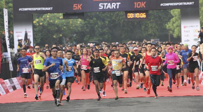 Para peserta tampak antusias mengikuti ajang Compressport Heritage Run 2016 yang berlangsung di Taman Mini Indonesia Indah, beberapa waktu lalu. (Compressport Heritage Run)