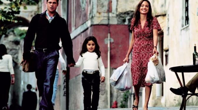 Aktor Brad Pitt dan Angelina Jolie di Italia dalam proses shooting Mr & Mrs Smith.