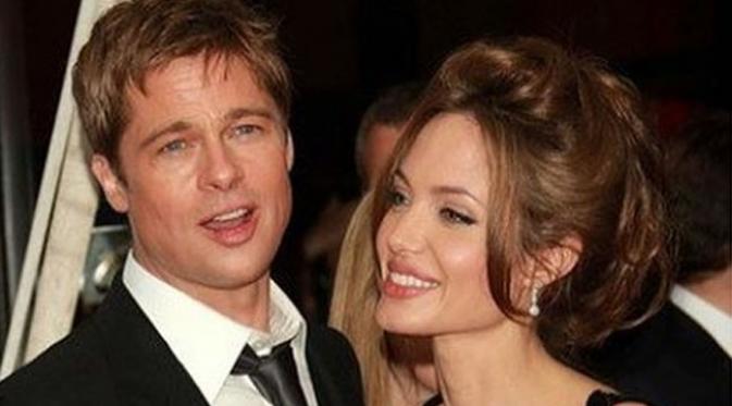 Angelina Jolie dan Brad Pitt sudah 12 tahun bersama.