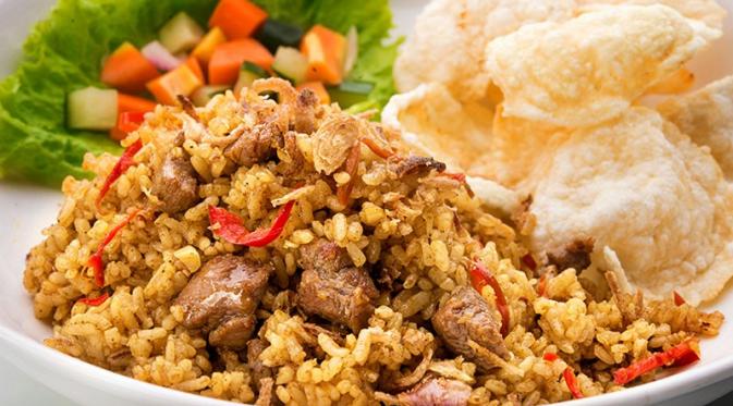 Ada beberapa variasi nasi goreng yang menjadi makanan kegemaran orang Indonesia. Apa saja?