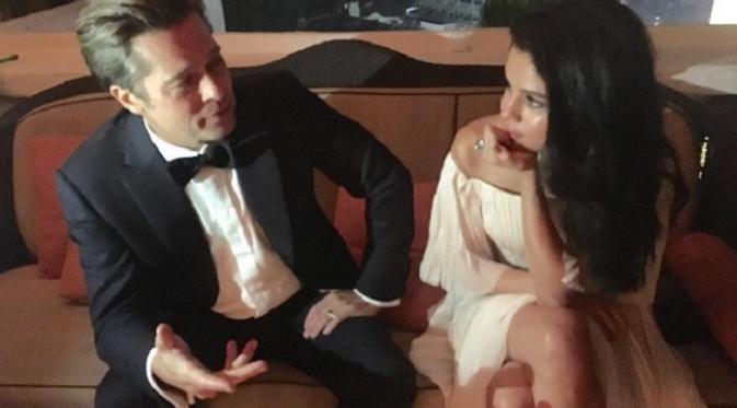 Kedekatan Selena Gomez dan Brad Pitt kabarnya telah menyulut kecemburuan Angelina Jolie. (Instagram/Selenagomez)