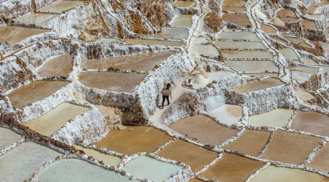 Tambang garam di Maras, Peru. (Patricia Hofmeester/Picfair)