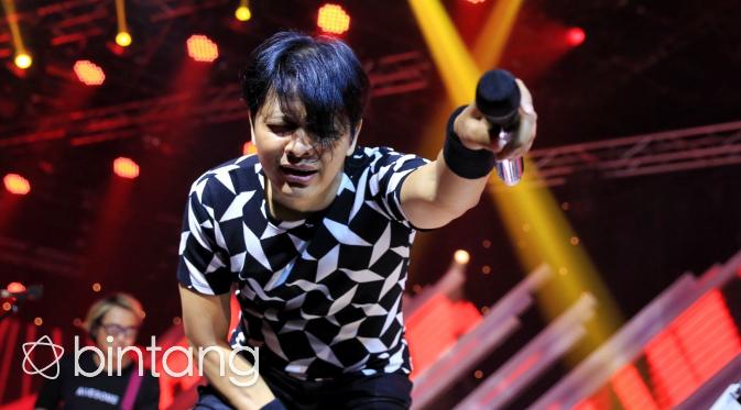 Penampilan Gigi di The Biggest Concert Super Band (Adrian Putra/Bintang.com)