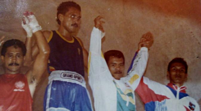 Indra De Santo, atlit sekaligus pelatih tinju nasional.