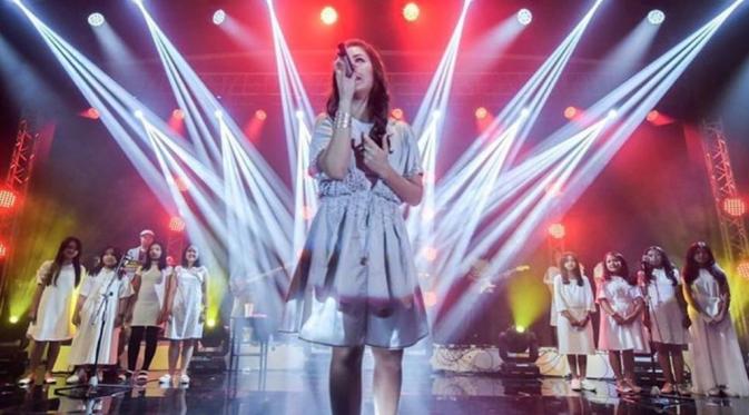 Raisa Andriana gelar Handmade Tour Konser 2016 di sejumlah kota besar di Tanah Air [foto: instagram]