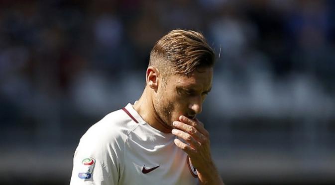 Kapten AS Roma, Francesco Totti. (AFP/Marco Bertorello)