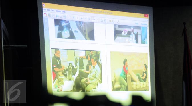 Dalam persidangan di PN Jakpus, Senin (17/10), jaksa menampilkan foto-foto ruangan di Polda Metro yang disebut ruang tahanan Jessica. (Liputan6.com/Helmi Fithriansyah)
