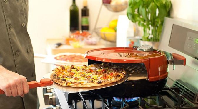Berukuran mini, oven ini bisa buat pizza dalam waktu 6 menit saja. (Via: boredpanda.com)