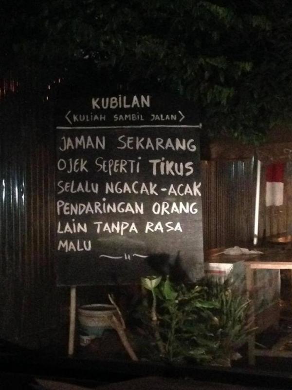 Supaya Semangat Kerja, Ini 8 Quote Tukang Ojek Pangkalan. (Foto: Facebook/Istimewa)