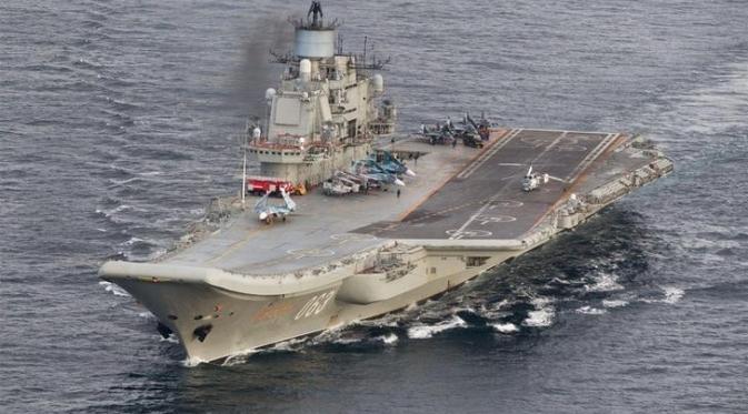 Kapal induk Rusia, Admiral Kuznetsov disebut mampu mengangkut 50 jet tempur (Reuters)