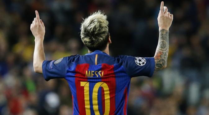 Lionel Messi tetap jadi andalan lini depan Barcelona. (AFP)