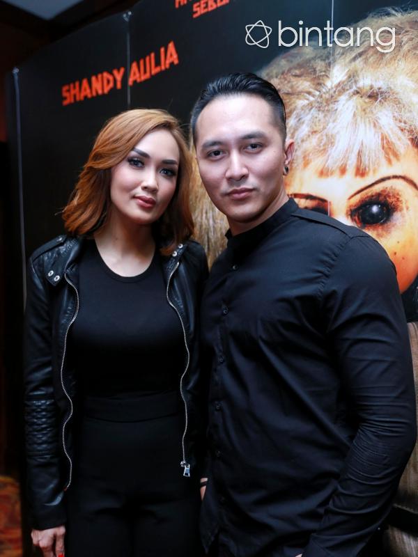 Sara Wijayanto dan Demian. (Adrian Putra/Bintang.com)