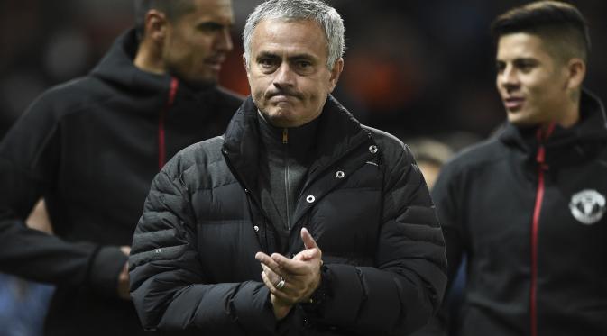 Pelatih Manchester United, Jose Mourinho. (OLI SCARFF / AFP)
