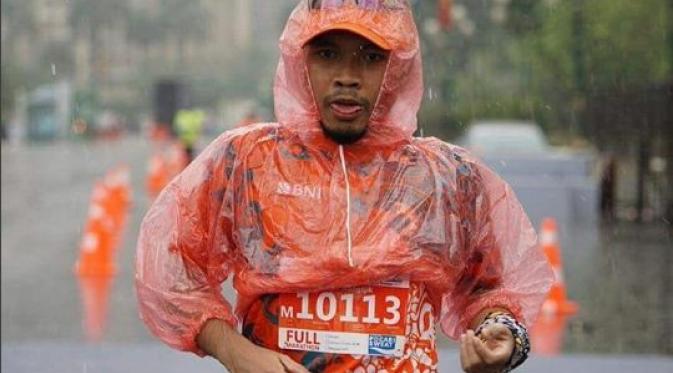 Kemeriahan para peserta Jakarta Marathon 2016 | via: instagram.com/boysrunfree