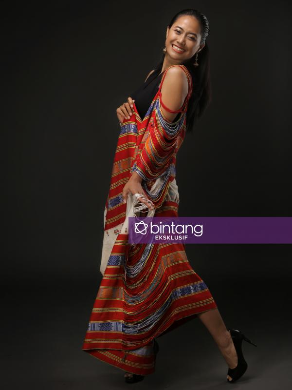 Putri Ayudya. (Fotografer: Deki Prayoga, Stylist: Indah Wulansari, Digital Imaging: Muhammad Iqbal Nurfajri/Bintang.com)
