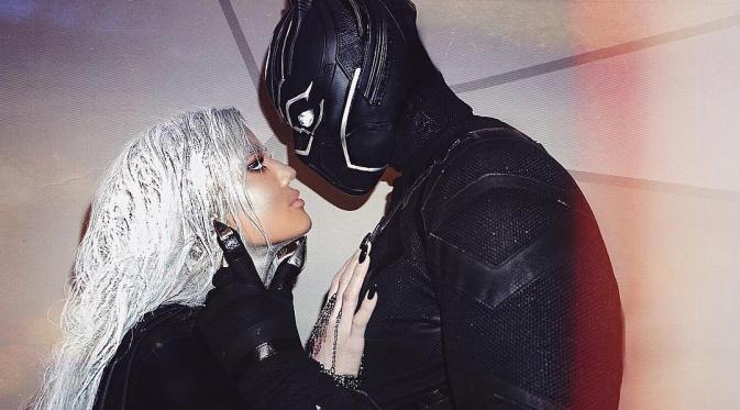 Khloe Kardashian dan Tristan Thompson rayakan Halloween dengan berdandan seperti superhero