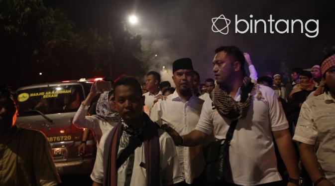 Ahmad Dhani saat bergabung dengan peserta demo 4 November. (Galih W. Satria/bintang.com)